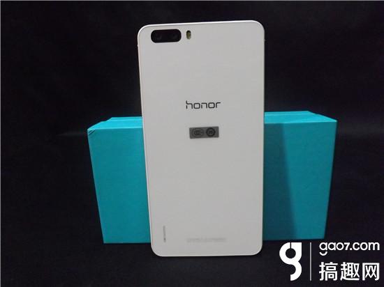 华为荣耀6 Plus开箱评测:新年换新机啦!