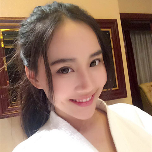张诗